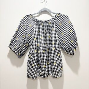 Old Navy Black and White Gingham Top with Yellow Daisy Floral Print Embroidery M